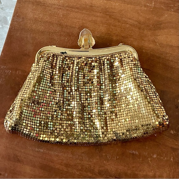 Vintage Whiting & Davis Gold Mesh Evening Bag Clutch Purse with Jeweled Clasp - Picture 12 of 15